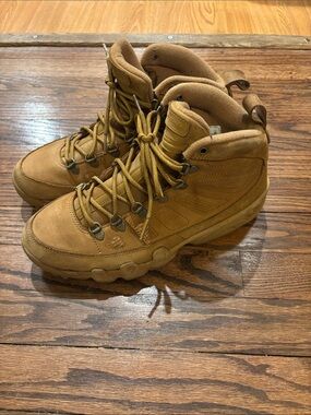 Jordan high top 9.5 tan sneakers